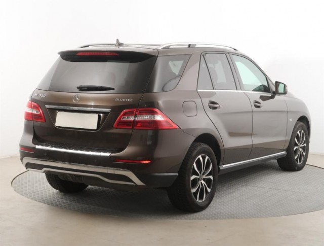 Mercedes-Benz ML  ML 350 BlueTEC 