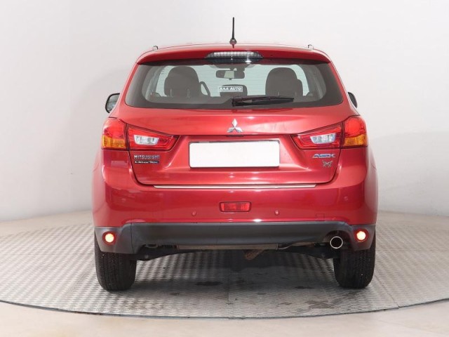 Mitsubishi ASX  1.6 MIVEC 