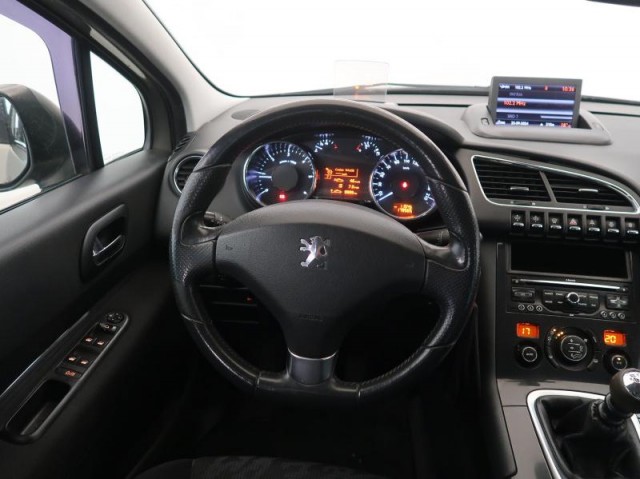 Peugeot 3008  2.0 HDi 