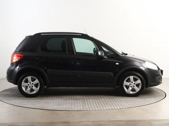 Suzuki SX4  1.6 VVT 