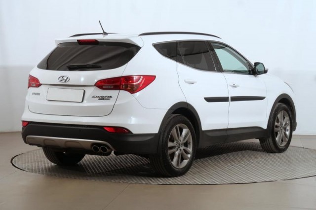 Hyundai Santa Fe  2.0 CRDi 