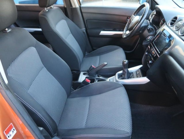 Suzuki Vitara  1.6 VVT Premium