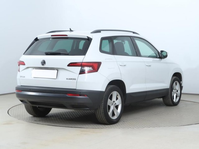 Škoda Karoq  1.5 TSI Ambition