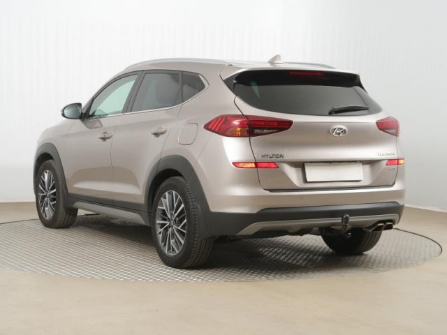 Hyundai Tucson  2.0 CRDi 