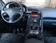 Peugeot 3008  1.6 HDi 