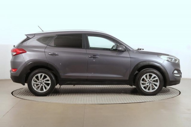 Hyundai Tucson  1.6 GDI 