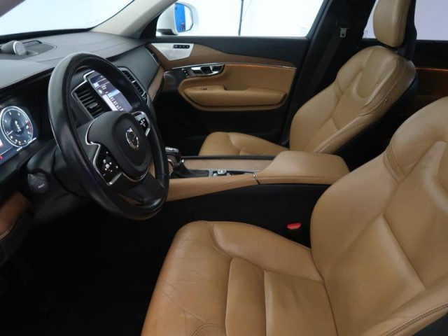 Volvo XC90  D5 AWD 