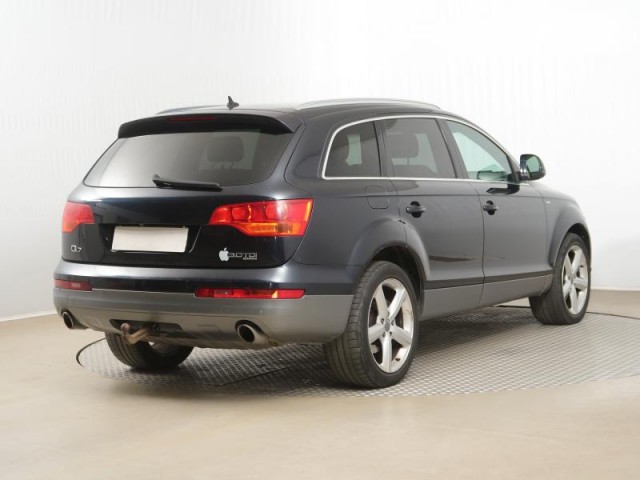 Audi Q7  3.0 TDI S-Line