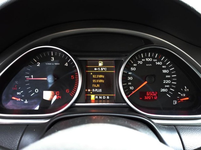 Audi Q7  3.0 TDI S-Line