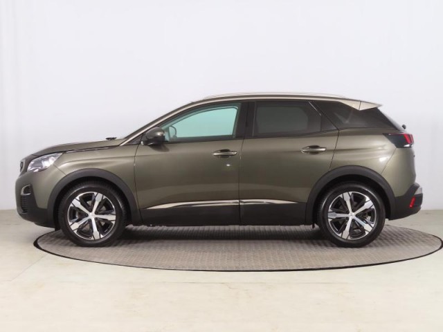 Peugeot 3008  1.2 PureTech Allure