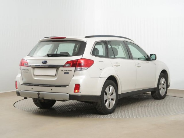 Subaru Outback  2.0 D 