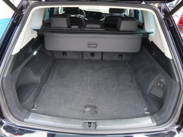 Volkswagen Touareg  3.0 TDI 