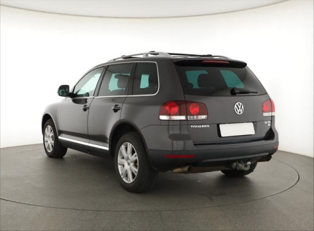 Volkswagen Touareg  3.0 TDI 