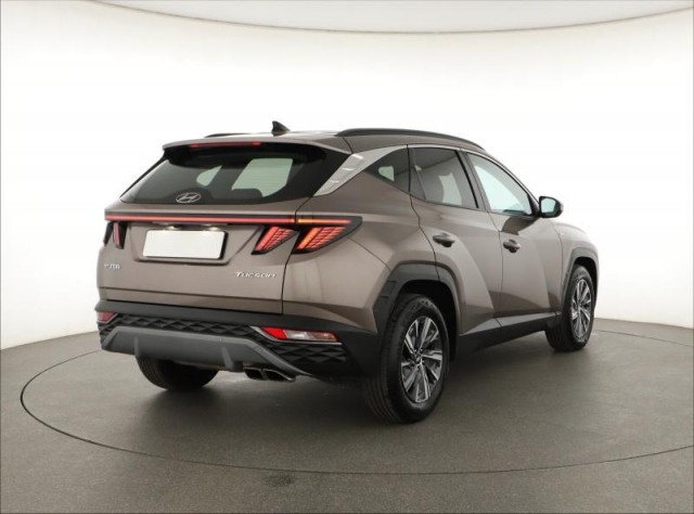 Hyundai Tucson  1.6 T-GDI 48V MHEV Smart