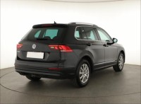 Volkswagen Tiguan  1.5 TSI 