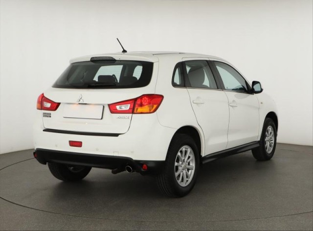 Mitsubishi ASX  1.6 MIVEC 