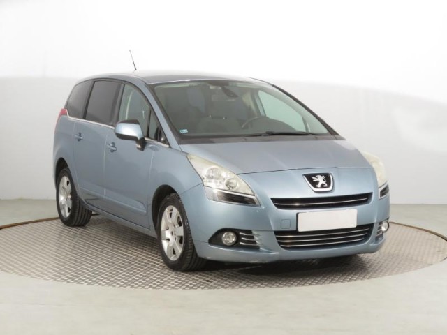 Peugeot 5008  2.0 HDI 