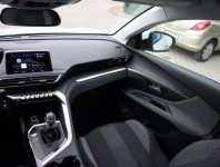 Peugeot 3008  1.5 BlueHDi 