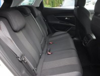 Peugeot 3008  1.5 BlueHDi 