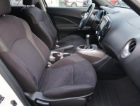 Nissan Juke  1.6 i 