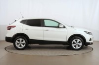 Nissan Qashqai  1.3 DIG-T 