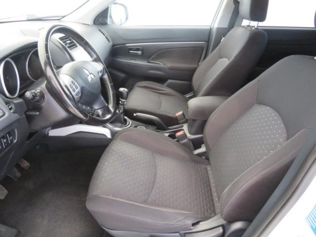 Mitsubishi ASX  1.8 DI-D MIVEC 