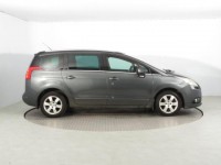 Peugeot 5008  1.6 HDi 