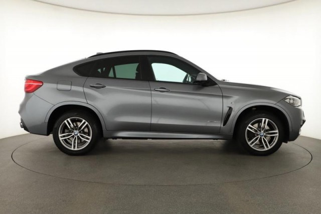 BMW X6  xDrive40d M Paket