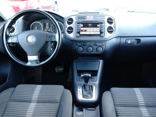 Volkswagen Tiguan  2.0 TDI 