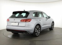 Volkswagen Touareg  3.0 TDI R-Line