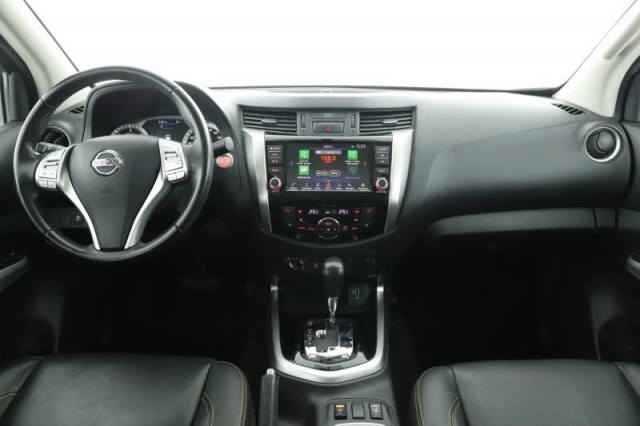 Nissan Navara  2.3 dCi 