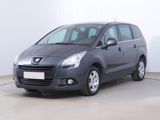 Peugeot 5008  1.6 HDi 