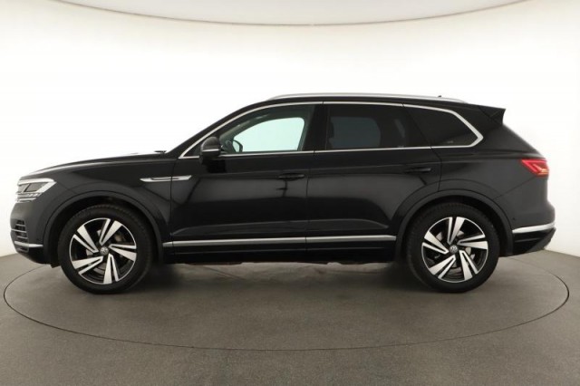 Volkswagen Touareg  3.0 TDI 