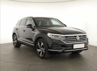 Volkswagen Touareg  3.0 TDI 