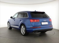 Audi Q7  3.0 TDI S-Line