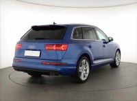 Audi Q7  3.0 TDI S-Line