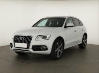 Audi Q5  2.0 TDI S line