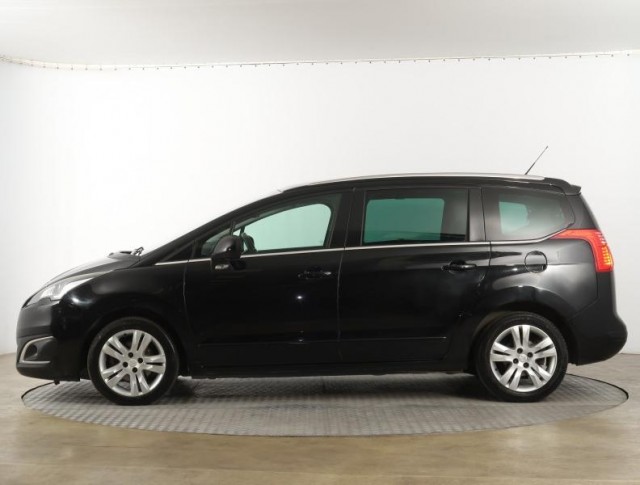 Peugeot 5008  2.0 BlueHDi 