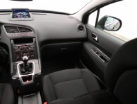 Peugeot 5008  2.0 BlueHDi 