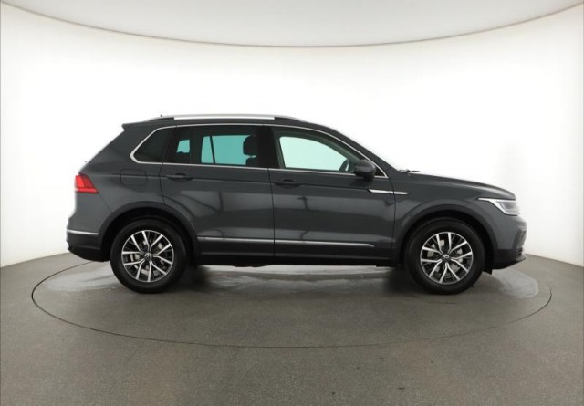 Volkswagen Tiguan  2.0 TDI Life