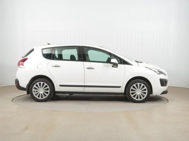 Peugeot 3008  1.6 HDi 