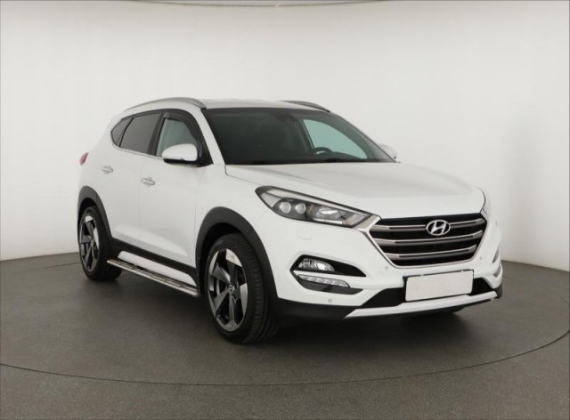 Hyundai Tucson  2.0 CRDi 