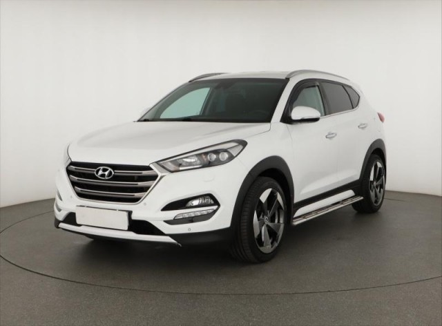 Hyundai Tucson  2.0 CRDi 