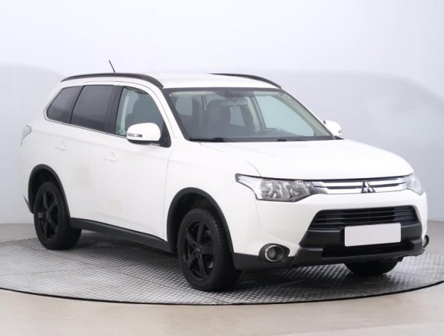 Mitsubishi Outlander  2.2 DI-D 