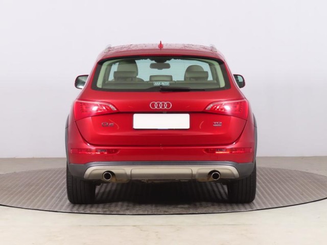 Audi Q5  3.0 TDI 