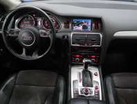 Audi Q7  3.0 TDI S-Line