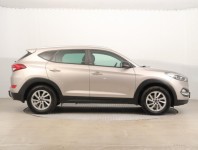 Hyundai Tucson  1.6 T-GDI Trikolor