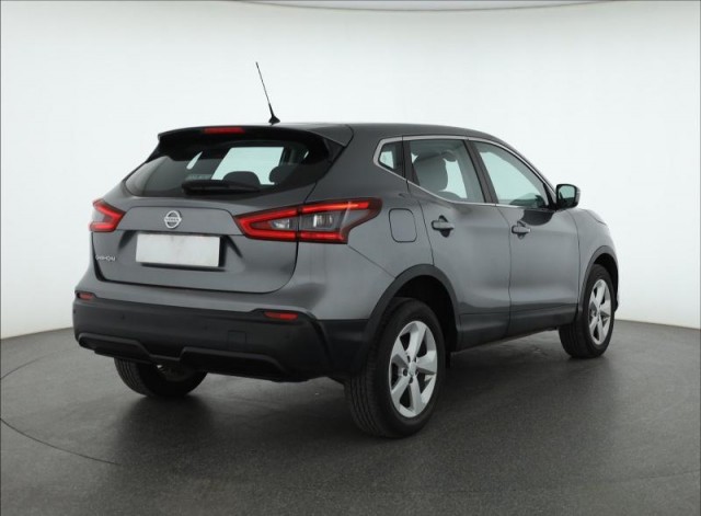 Nissan Qashqai  1.2 DIG-T 