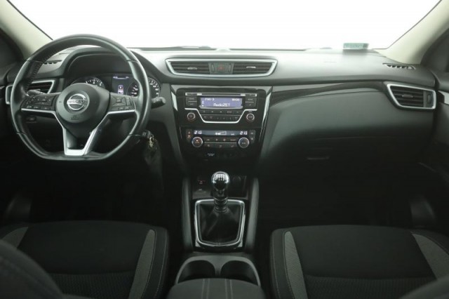 Nissan Qashqai  1.2 DIG-T 