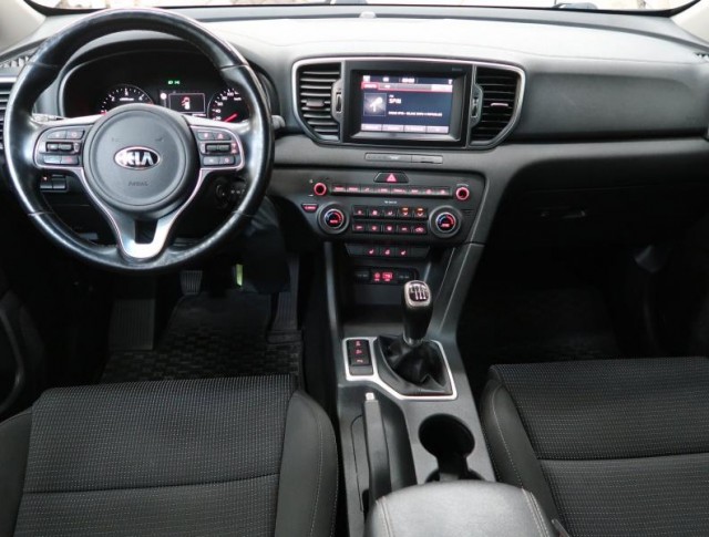 Kia Sportage  2.0 CRDi 